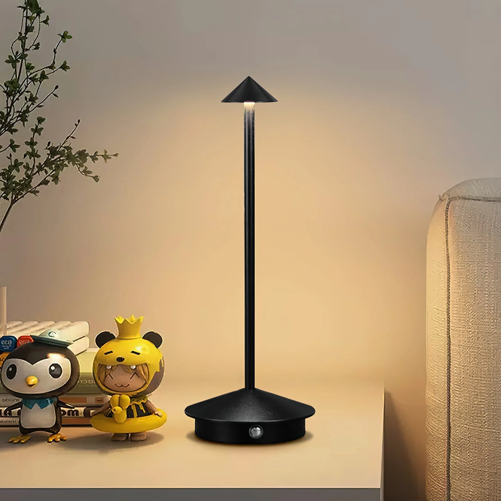 Pina Modern Table Lamp - Image 10