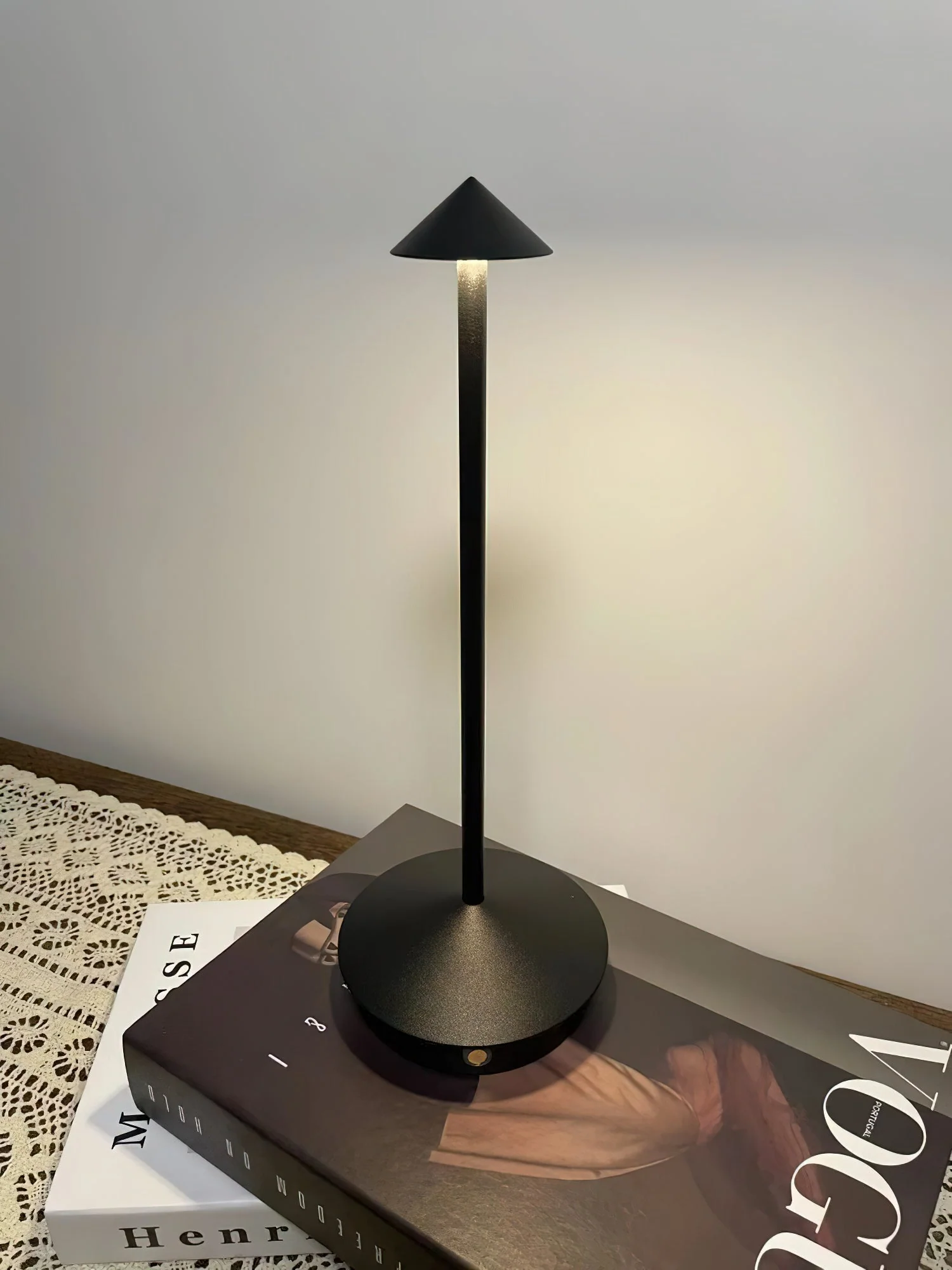 Pina Modern Table Lamp - Image 17