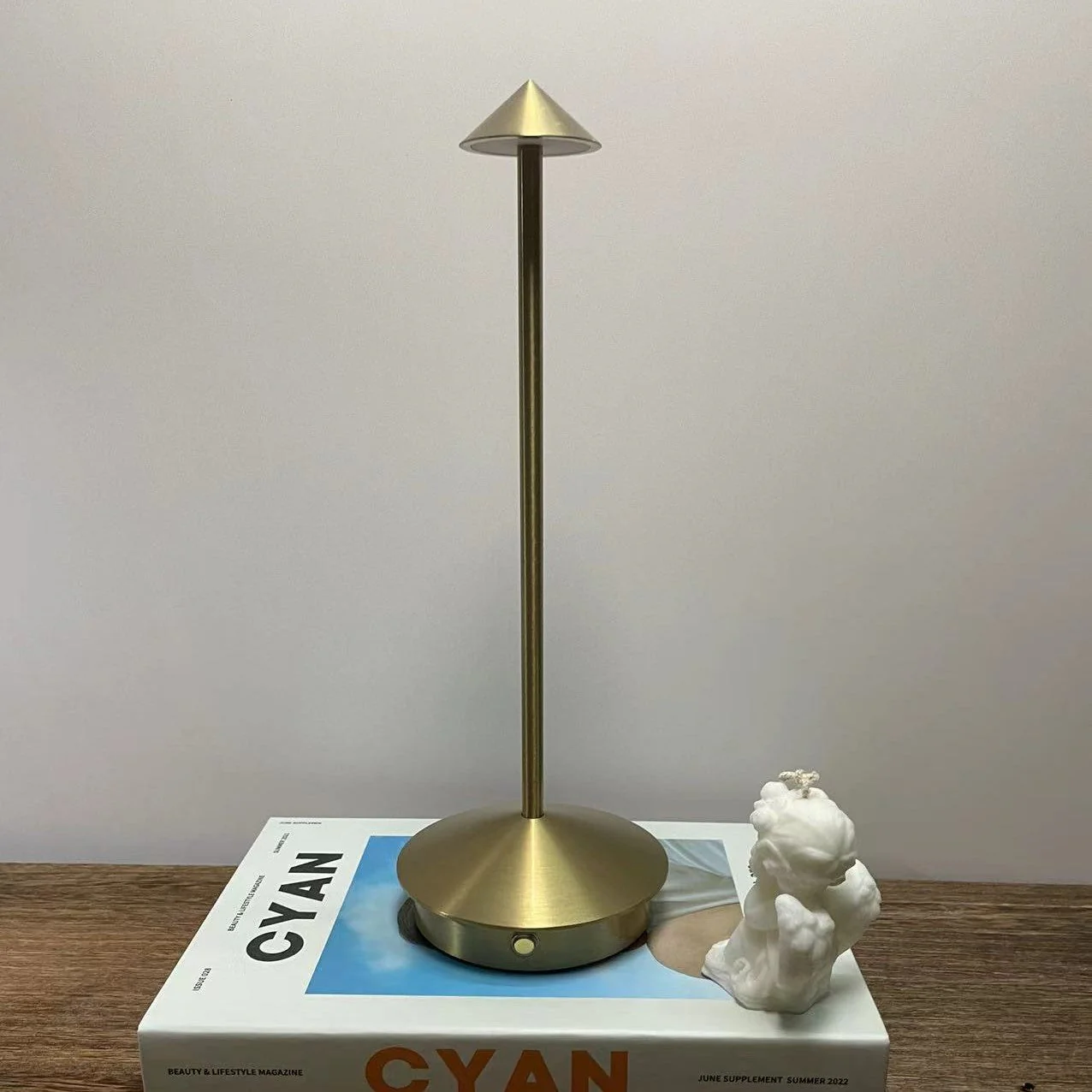 Pina Modern Table Lamp - Image 5