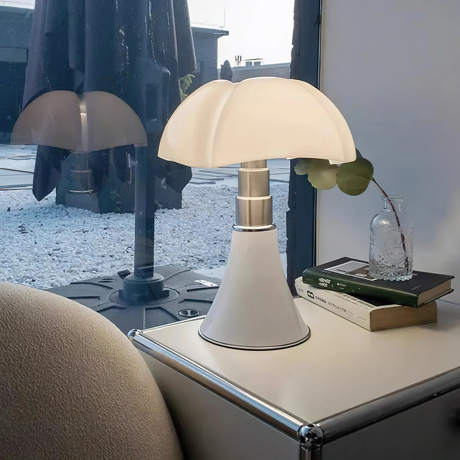 Pipistrello Modern Table Lamp - Image 13
