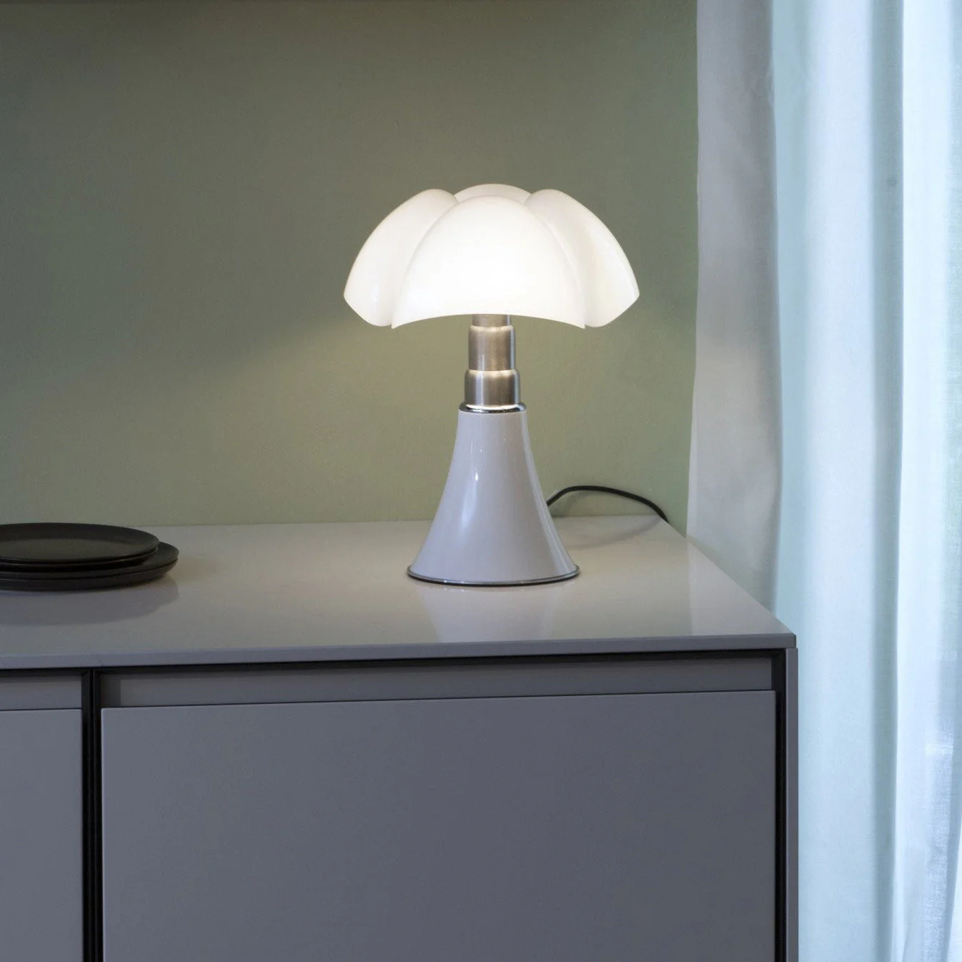 Pipistrello Modern Table Lamp - Image 18