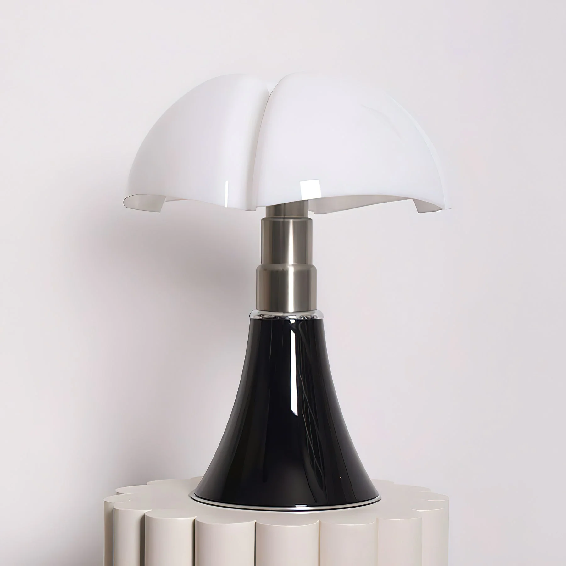 Pipistrello Modern Table Lamp - Image 22
