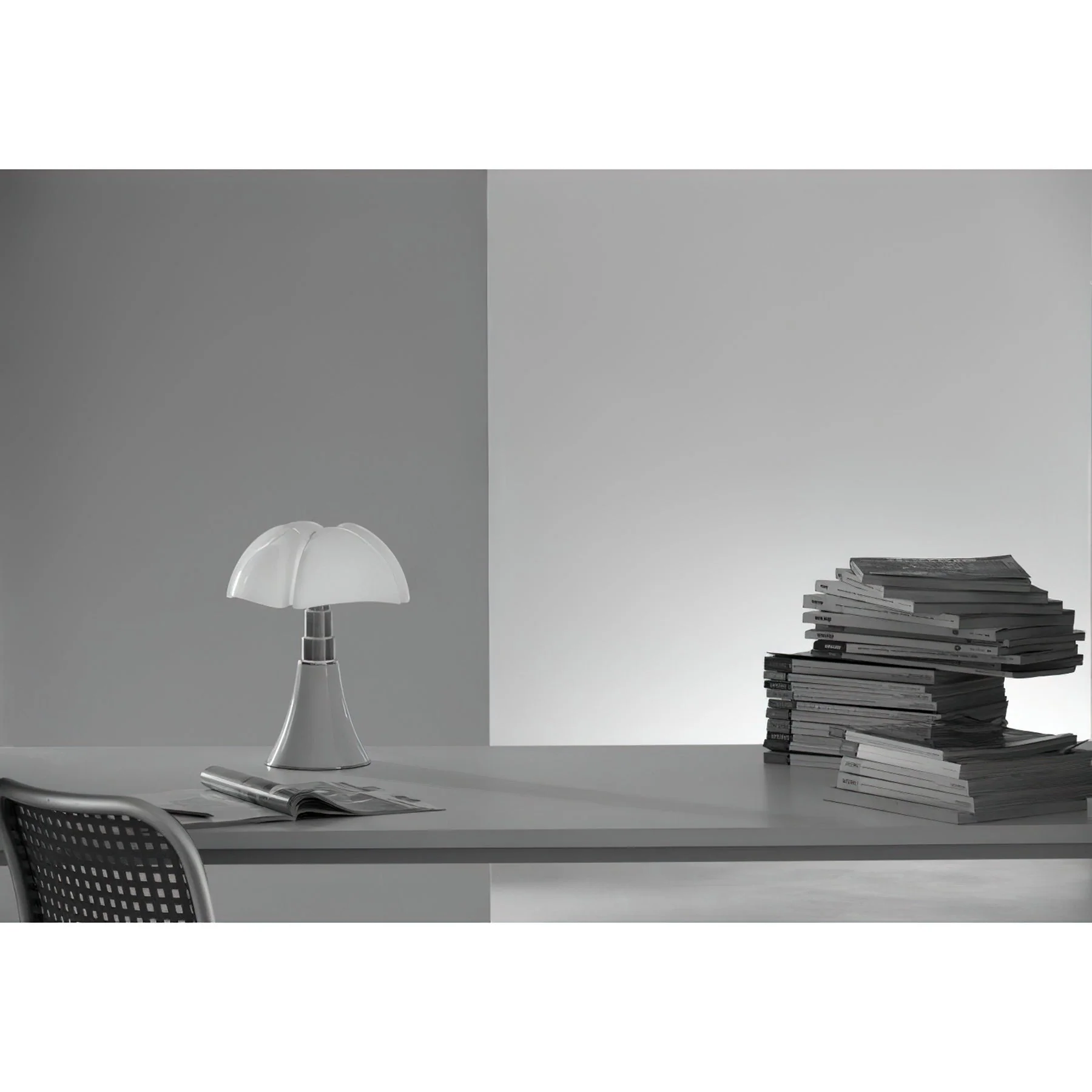 Pipistrello Modern Table Lamp - Image 37