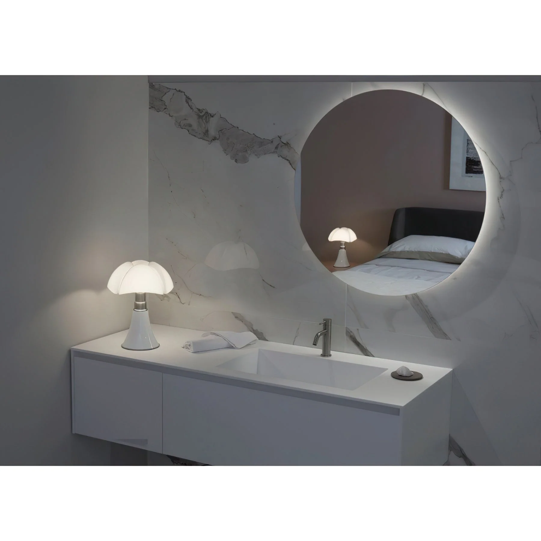 Pipistrello Modern Table Lamp - Image 38