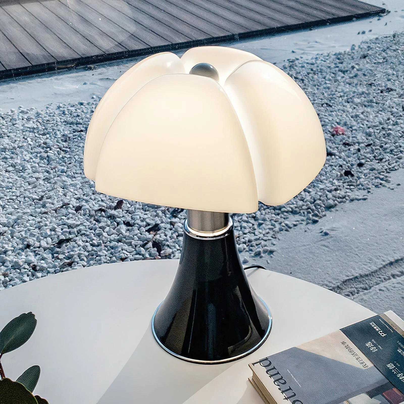 Pipistrello Modern Table Lamp - Image 7
