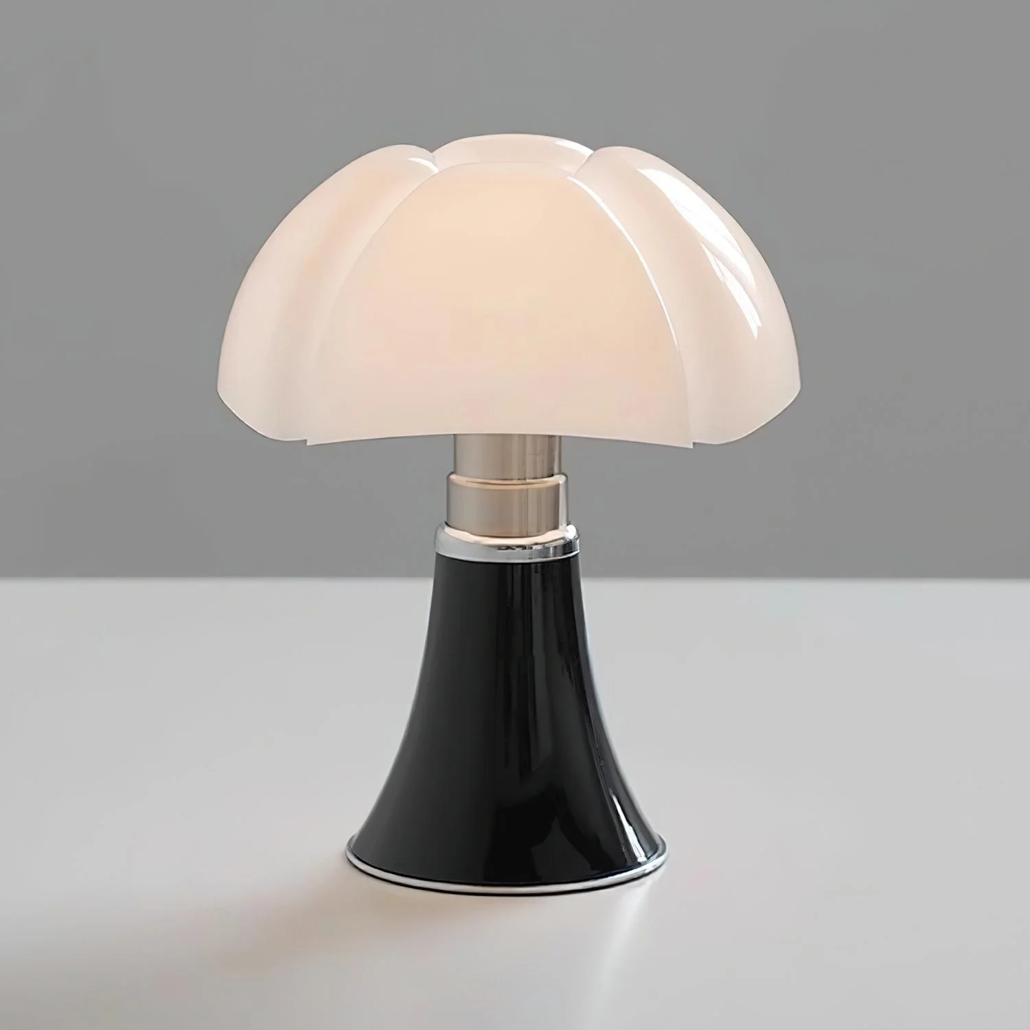 Pipistrello Modern Table Lamp - Image 21