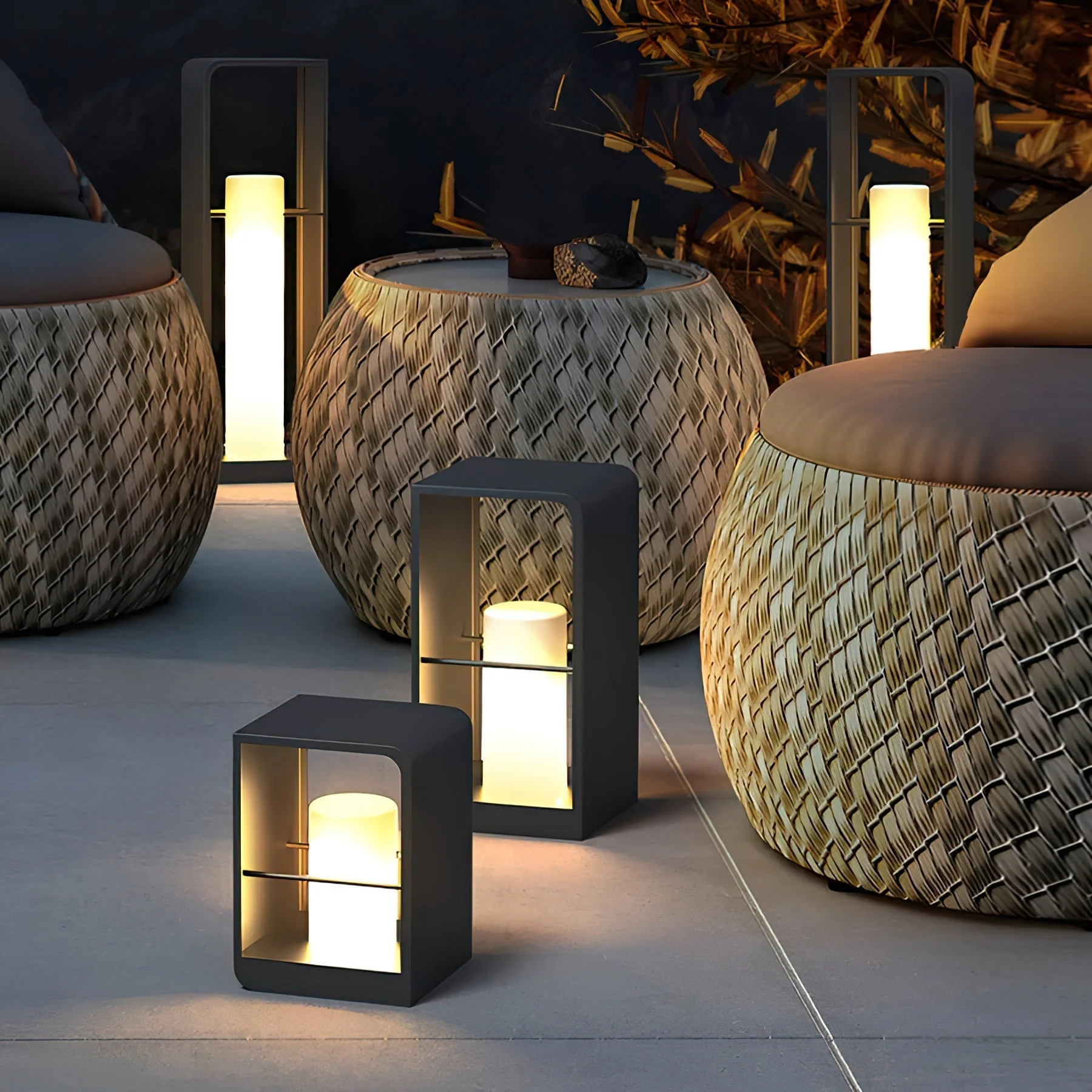 Poppy Minimalist Outdoor Light - Image 9