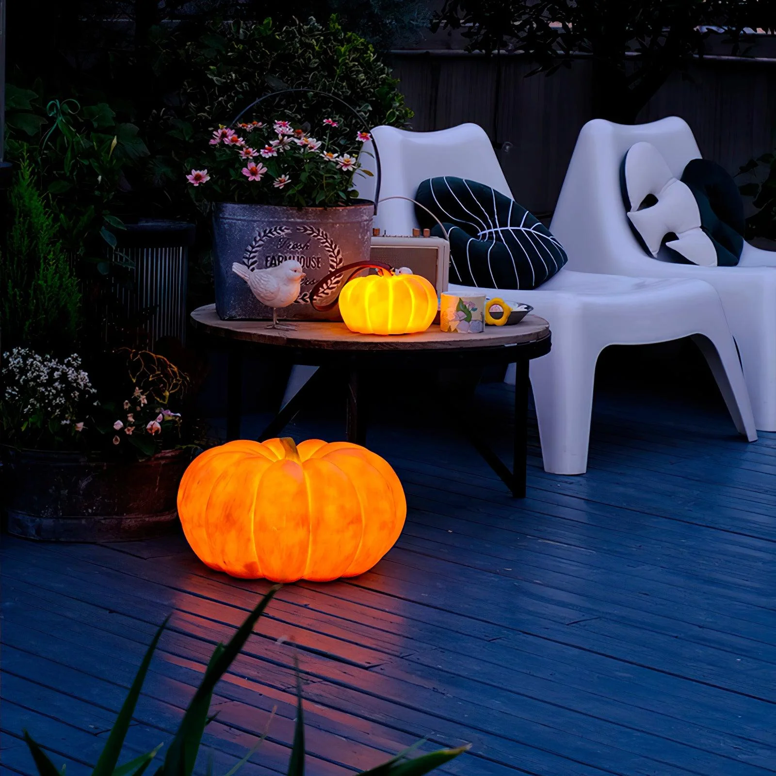 Portable Modern Resin Table Lamp - Image 15