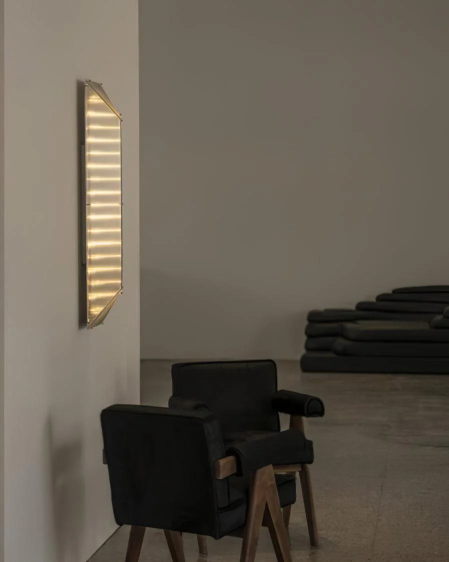 Prism Modern Glass Wall Lamp - Image 3