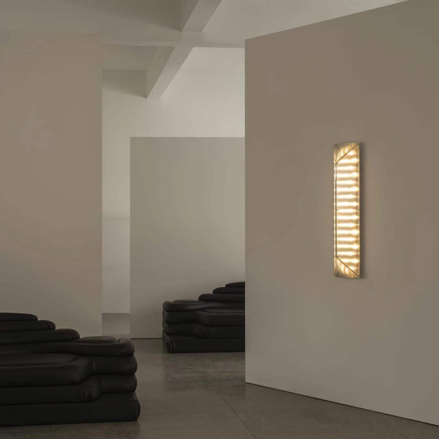 Prism Modern Glass Wall Lamp - Image 6