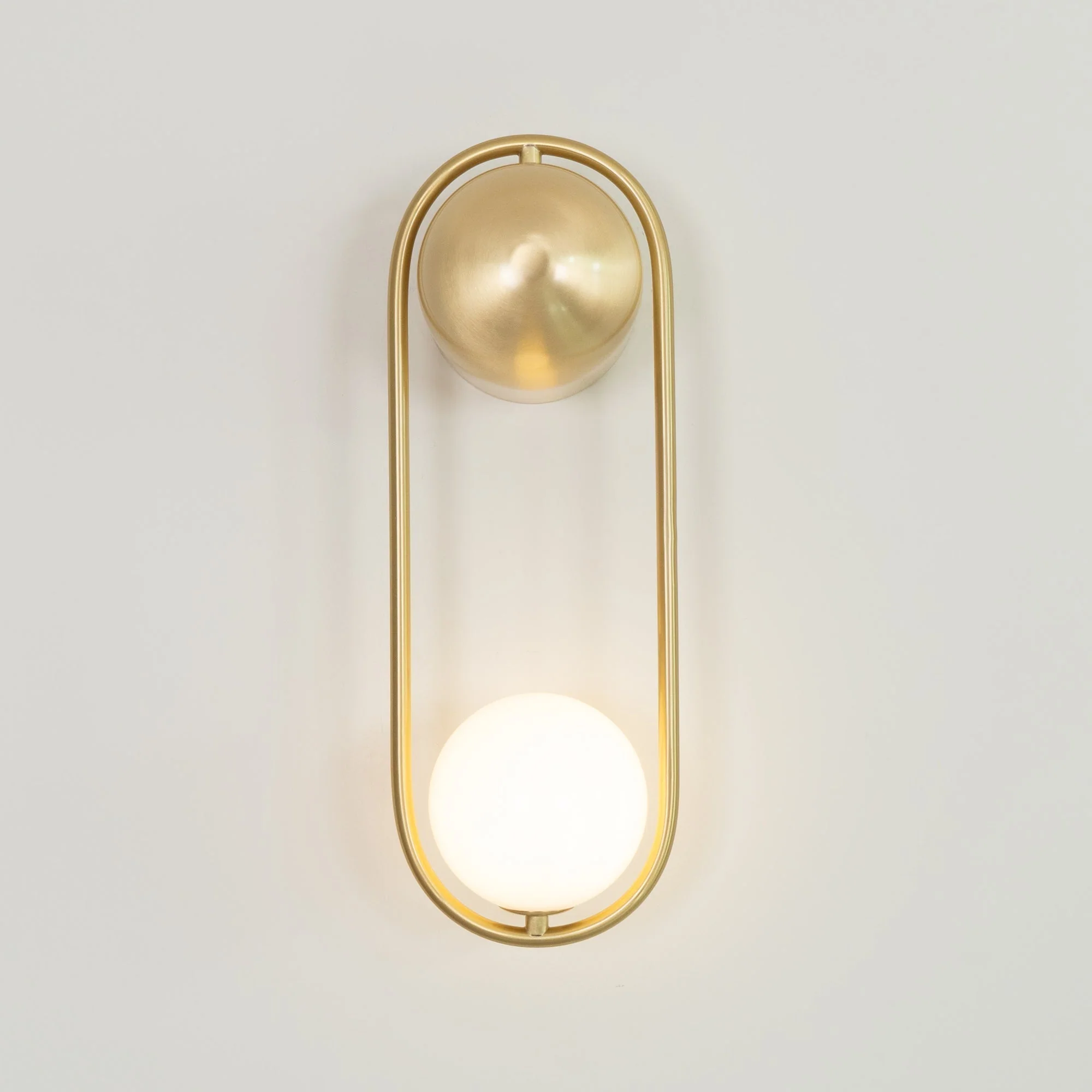 Radiain Brass Minimalist Wall Lamp - Image 16