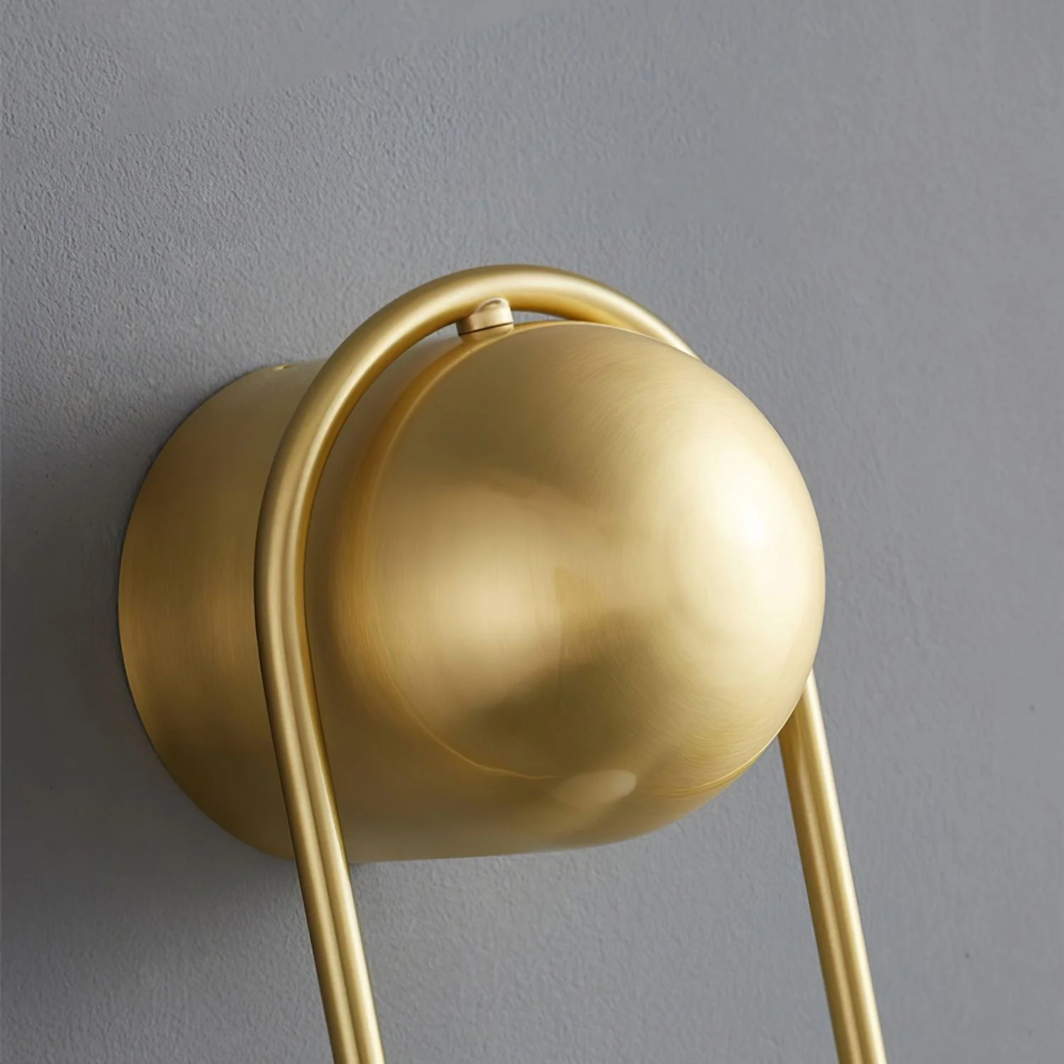 Radiain Brass Minimalist Wall Lamp - Image 50