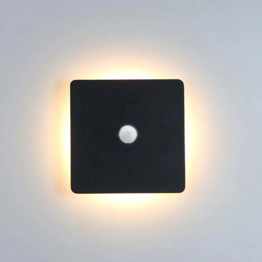 Ray Minimalist LED Outdoor Wall Light - Image 14