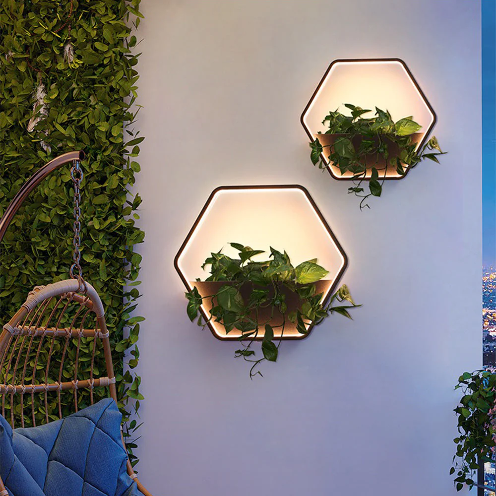 Ray Minimalist Outdoor Wall Lamp - Image 6