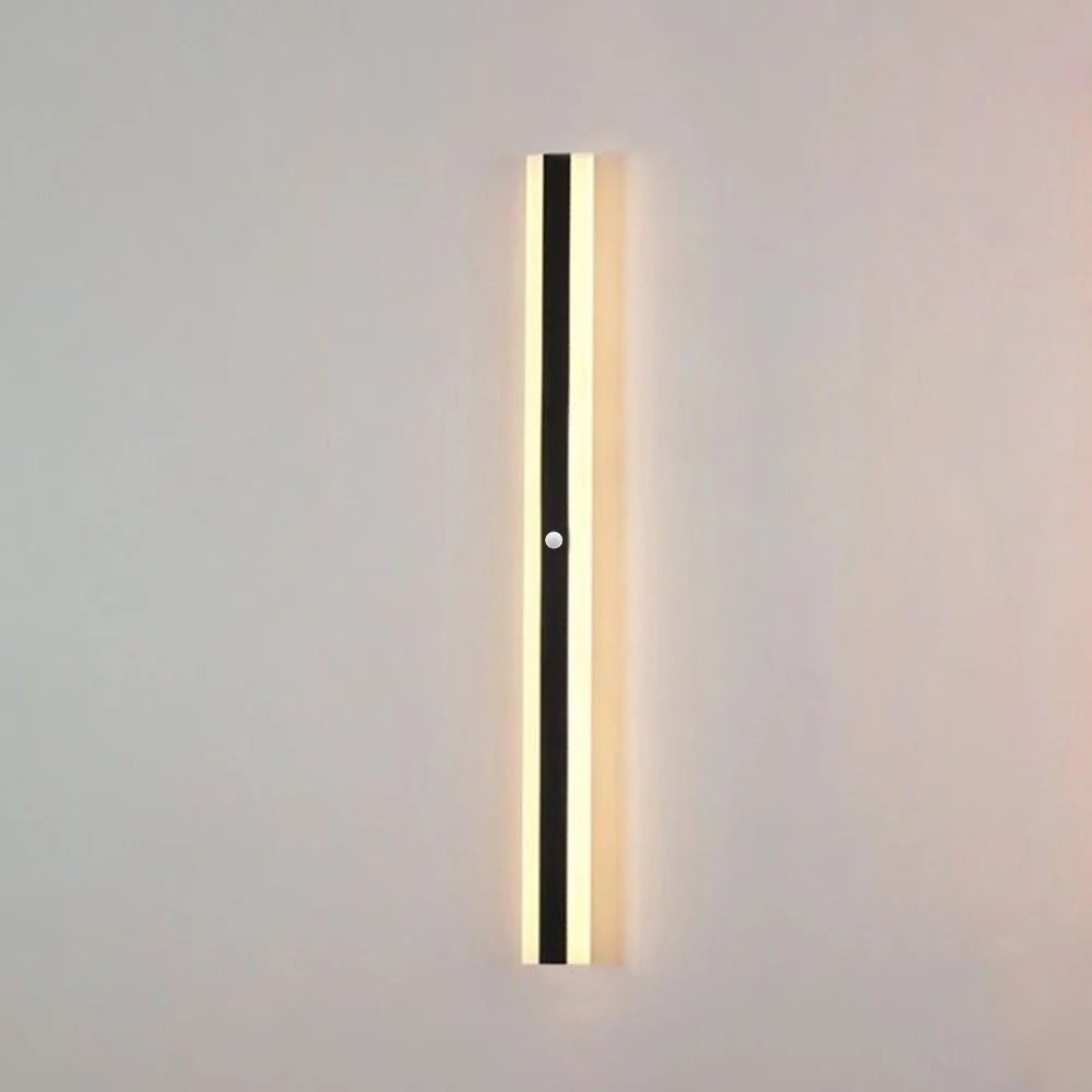 Ray Minimalist Outdoor Wall Lamp - Image 4