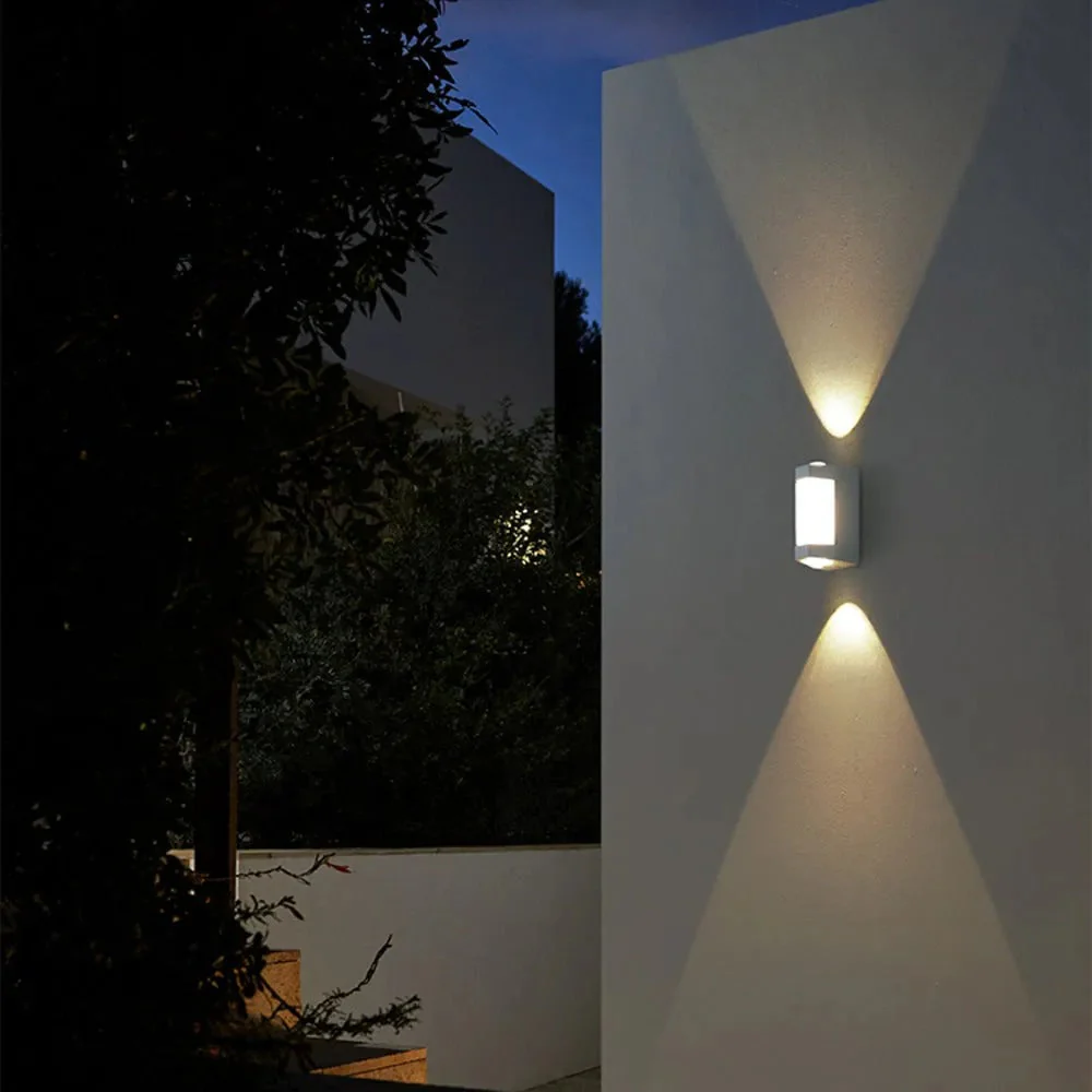 Ray Modern Outdoor Wall Lamp - Image 5
