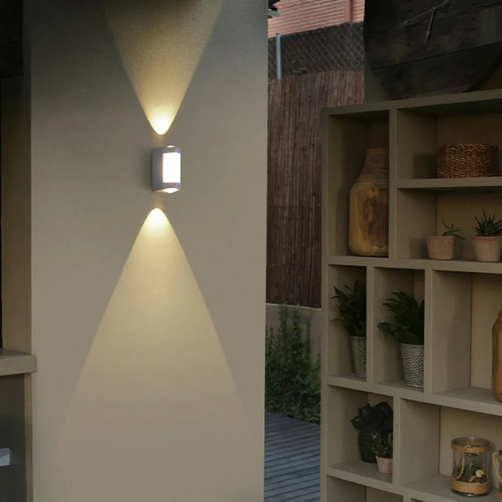 Ray Modern Outdoor Wall Lamp - Image 6
