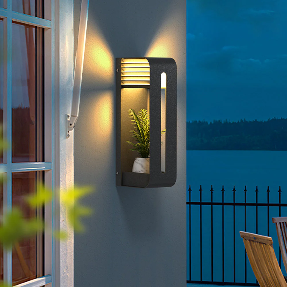 Ray Modern Outdoor Wall Lamp - Image 5