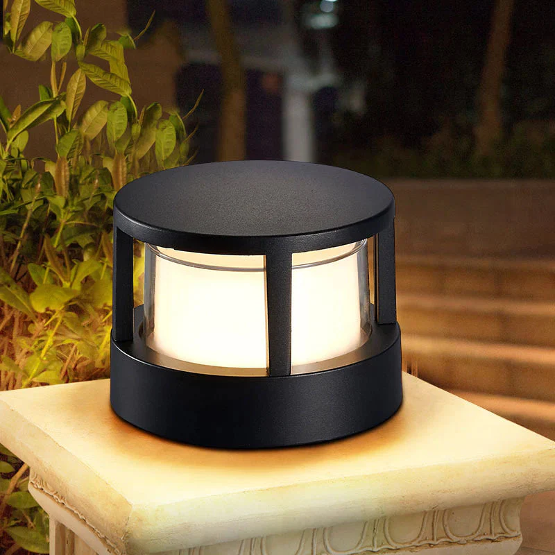 Ray Modern Outdoor Bollard Light - Image 3