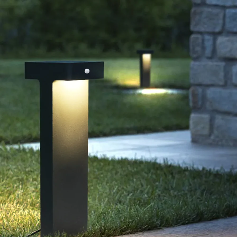 Ray Modern Outdoor Path Light - Image 3