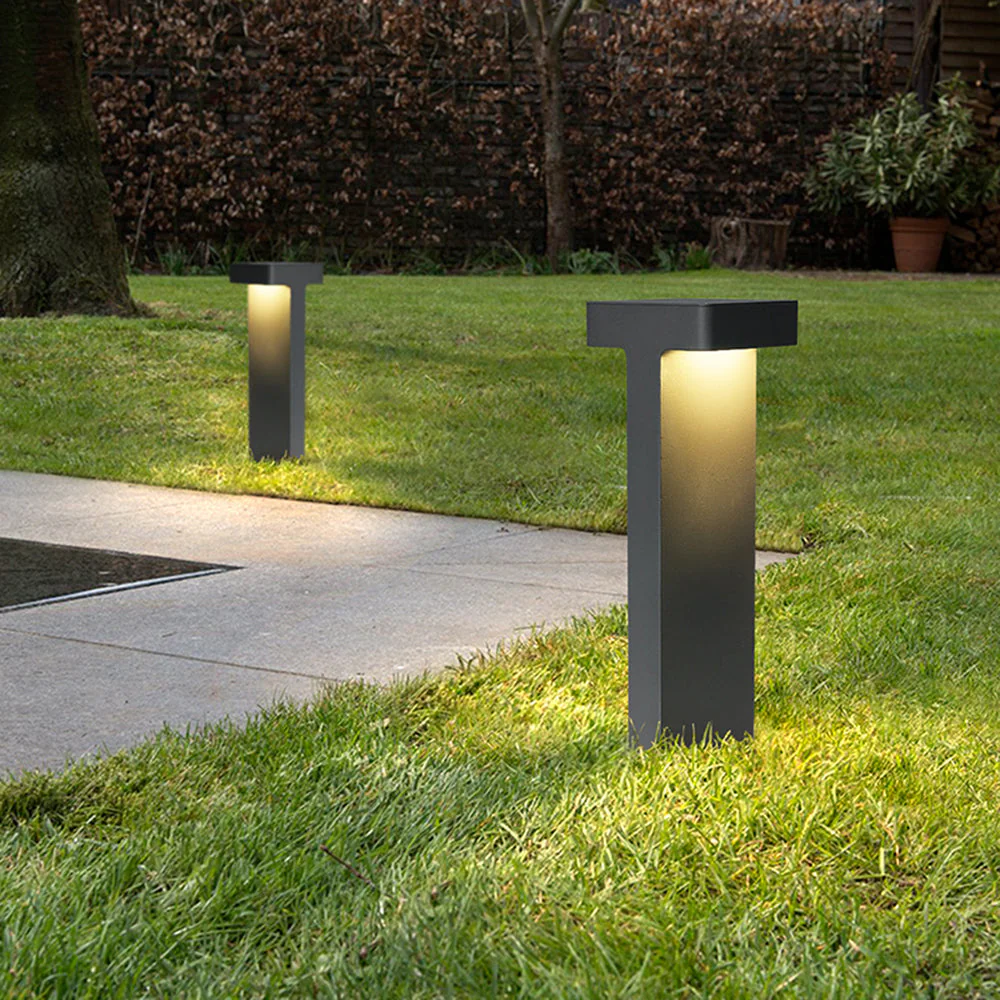 Ray Modern Outdoor Path Light - Image 8