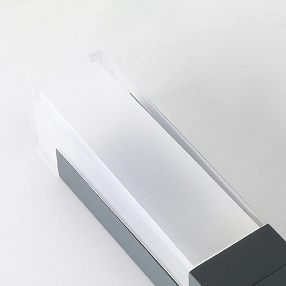 Ray Modern Outdoor Path Light - Image 13