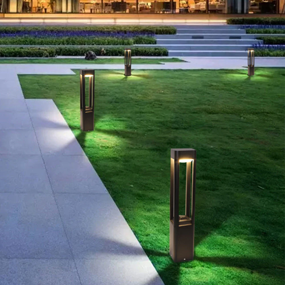 Ray Modern Outdoor Path Light - Image 5