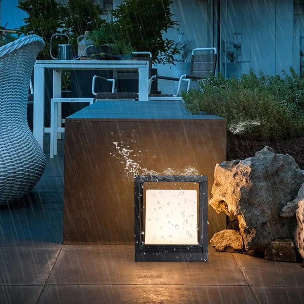 Ray Modern Outdoor Post Light - Image 2