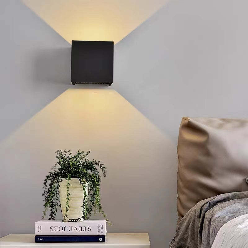 Ray Modern Outdoor Wall Lamp - Image 5