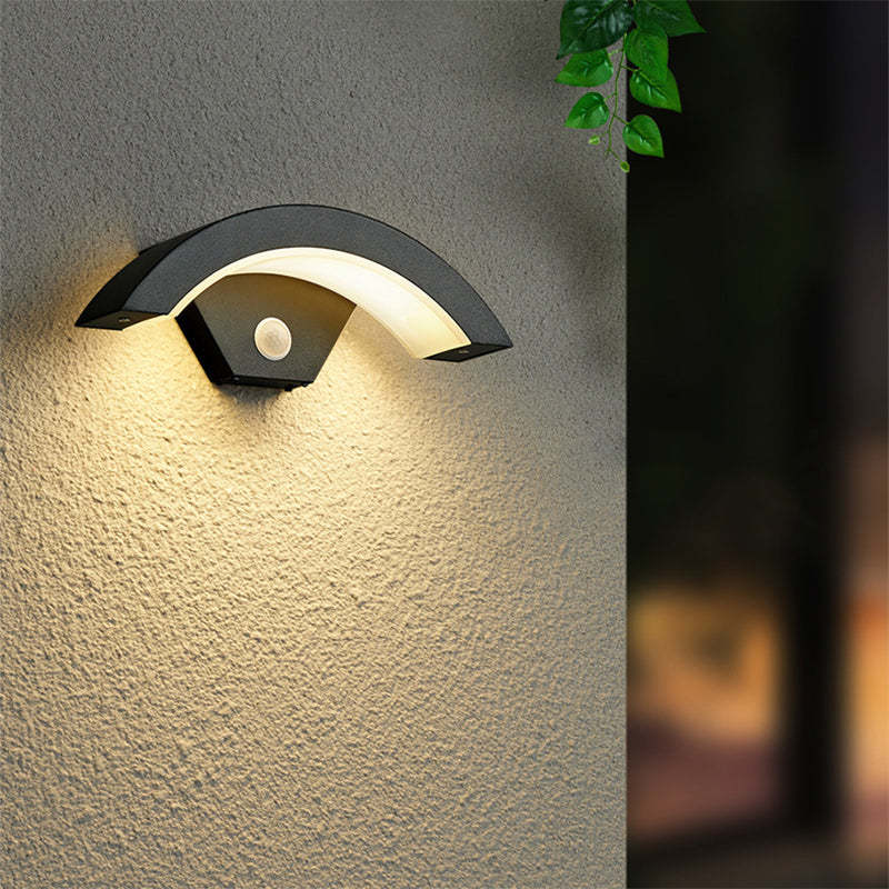 Ray Nordic Arc LED Outdoor Wall Lamp - Image 15