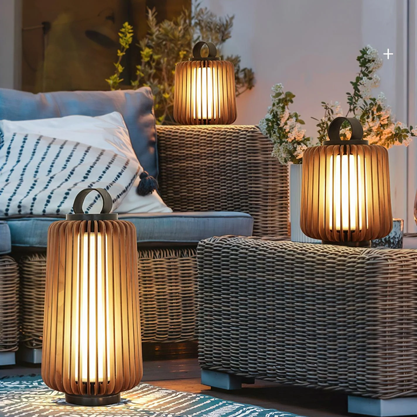 Ray Portable Lantern Outdoor Light - Image 2
