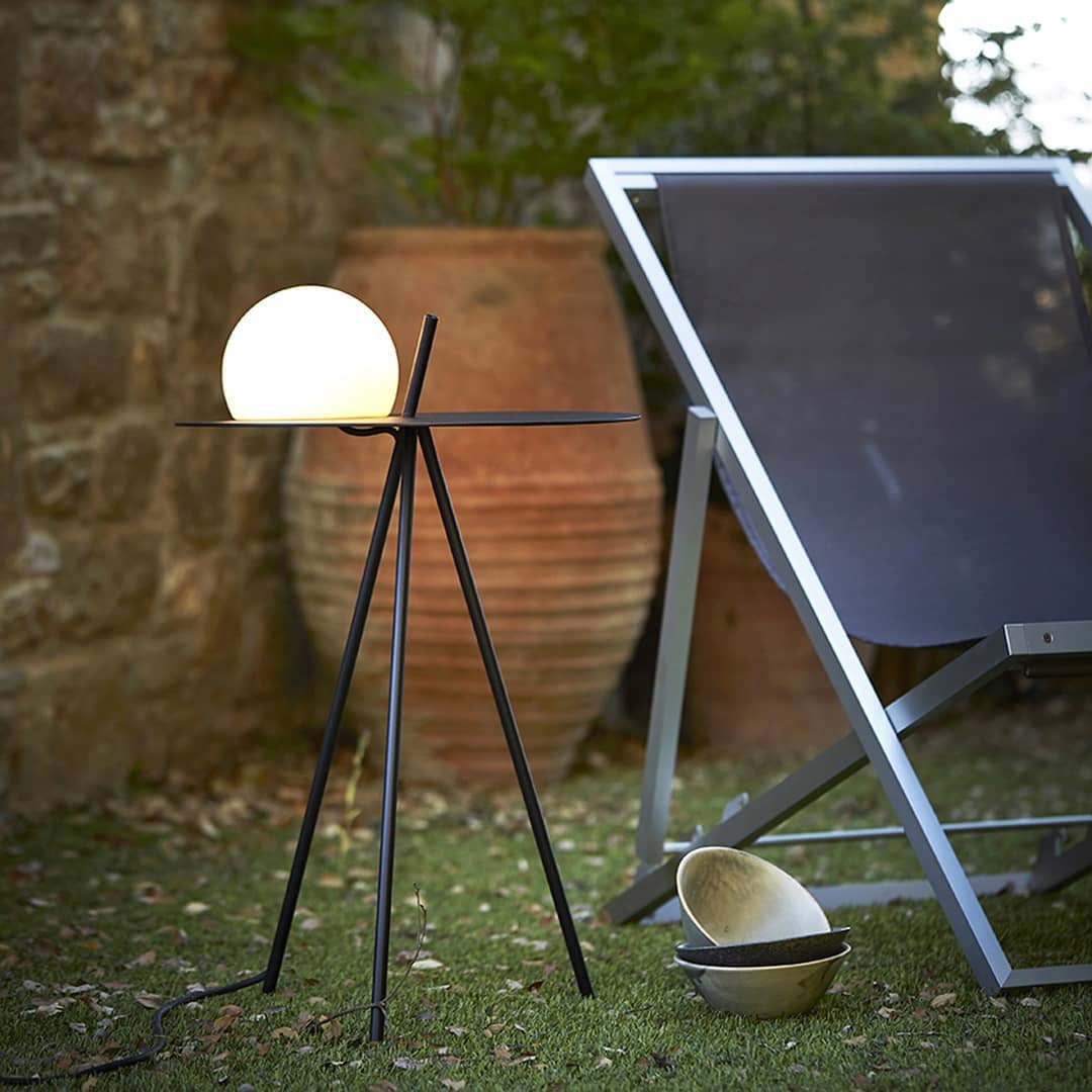 Ray Solar Tripod Outdoor  Table Floor Lamp - Image 8