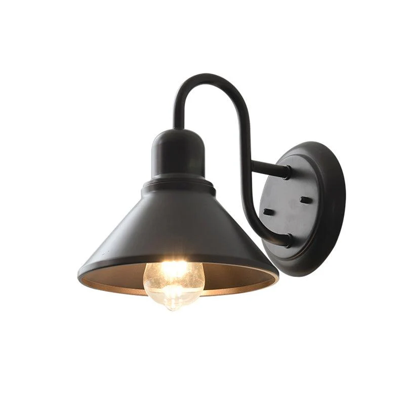 Ray Vintage Cone-shaped Ourdoor Wall Lamp - Image 11