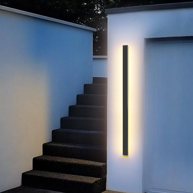 Raymo Classic Long LED Linear Outdoor Light - Image 13