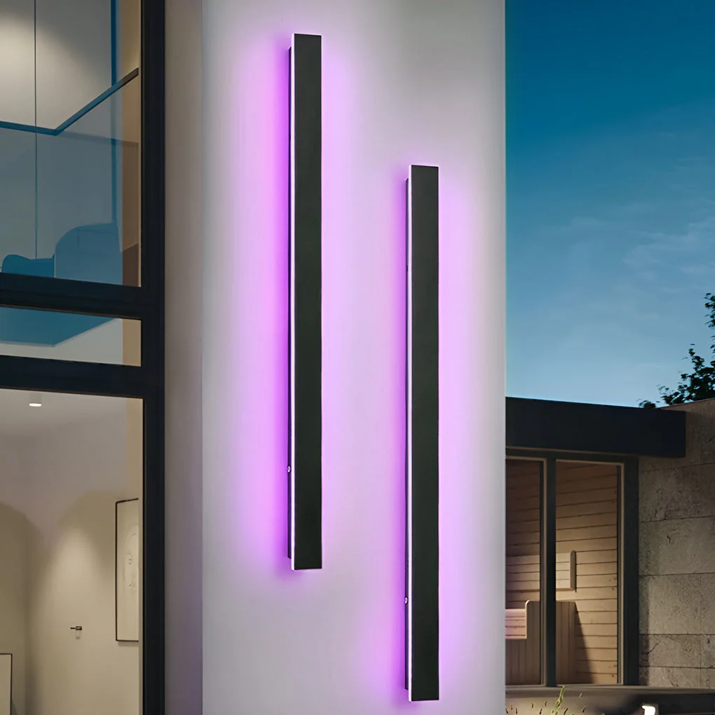 Raymo Classic Long LED Linear Outdoor Light - Image 3