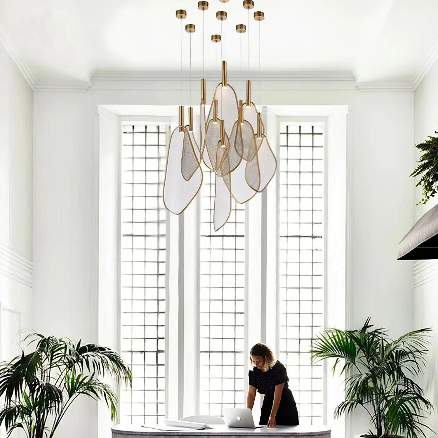 Reagan Luxury Pendant Light - Image 19