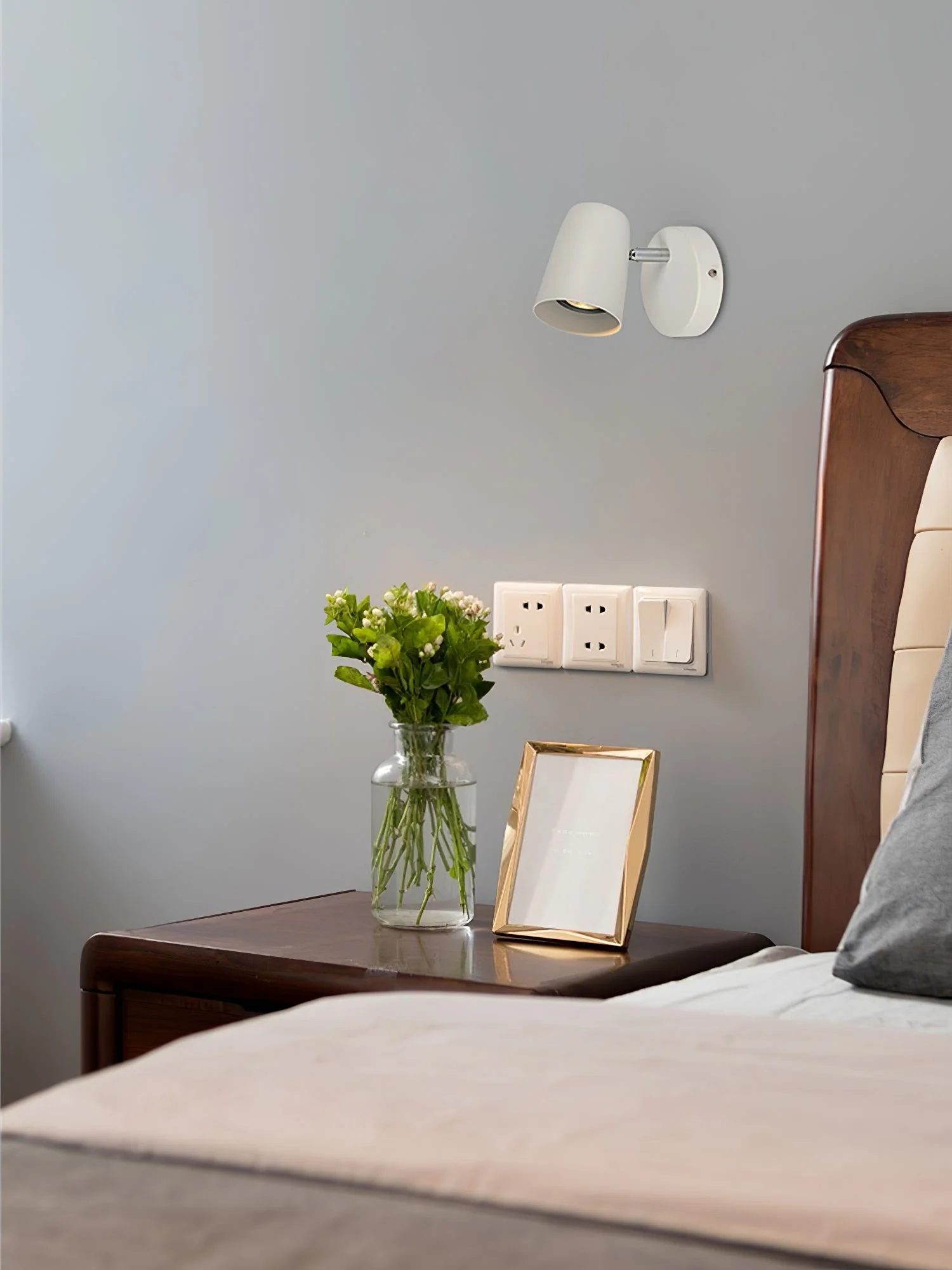 Rheta Modern Wall Light - Image 14