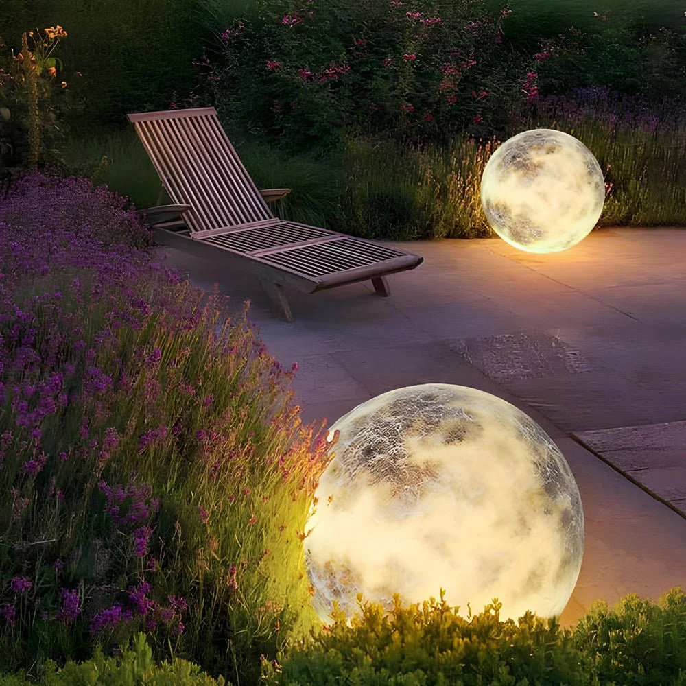 Riche Dreamy Moon Glass Luminous Outdoor Lawn Lamp - Image 3