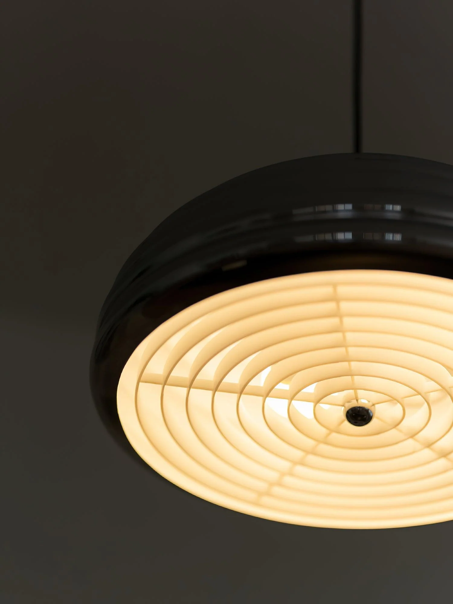 Ripple Modern Industrial Pendant Lamp - Image 17