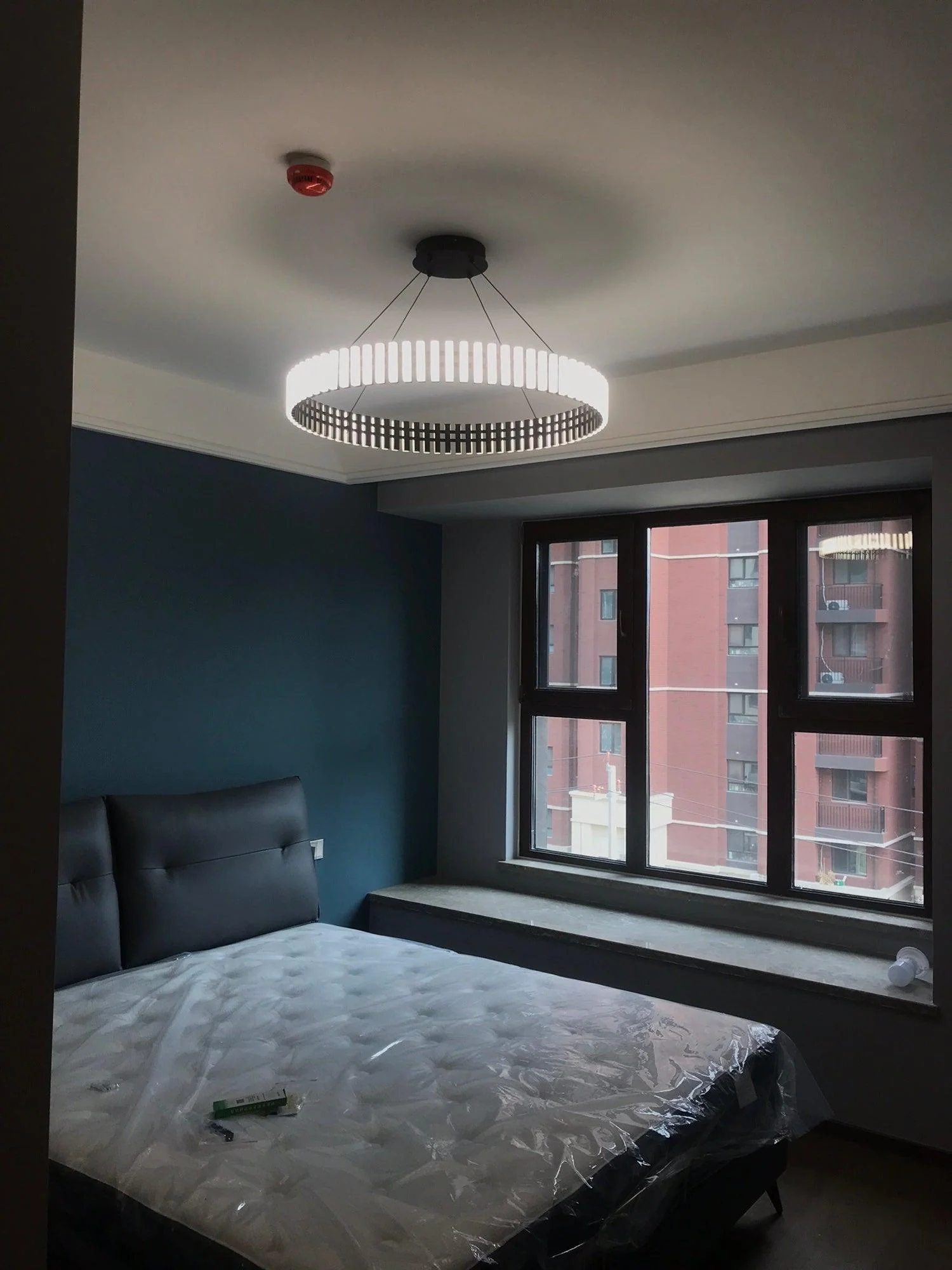 Rivo Stylis Hanging LED Chandelier - Image 15