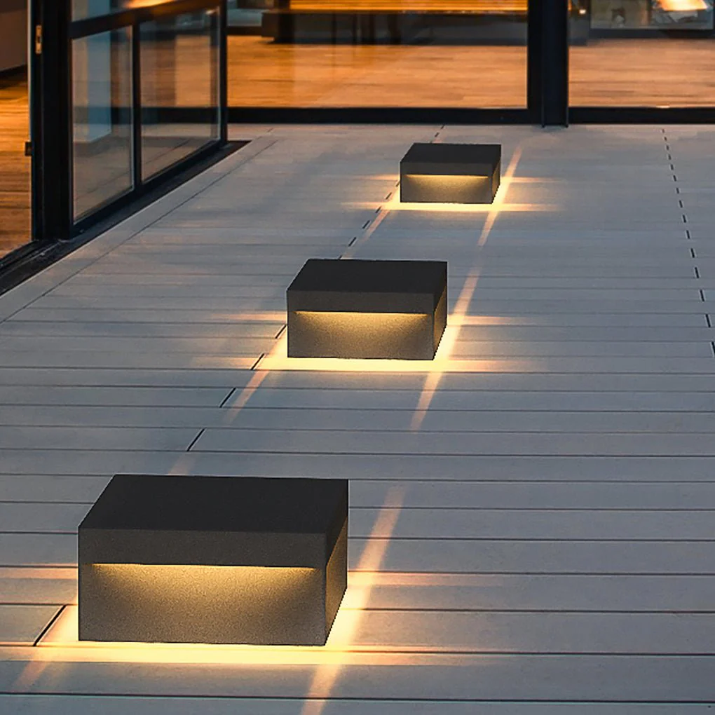 Russell LED Modern Steel Outdoor Fence Post Lights Pillar Light - Image 3
