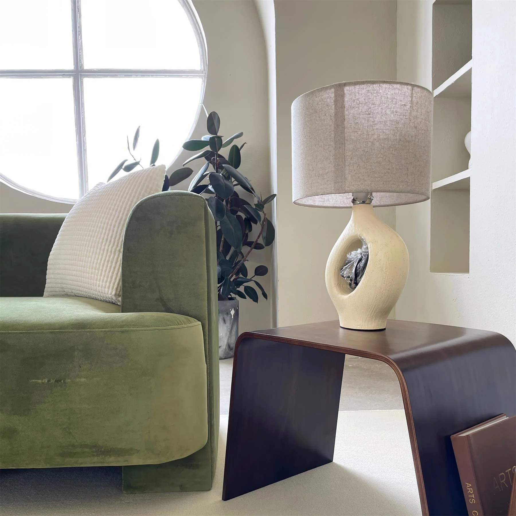Sauce Modern Resin Table Light - Image 7