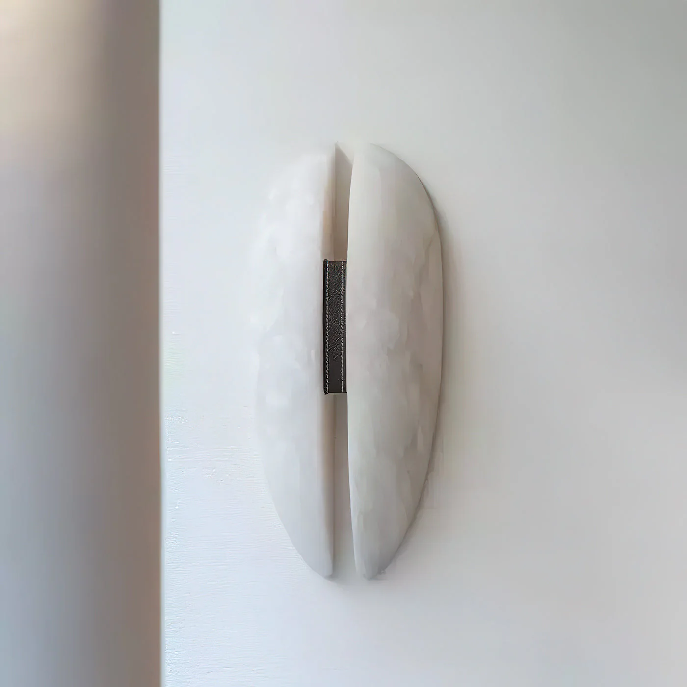 Selenic Artistic Alabaster Wall Lamp - Image 7