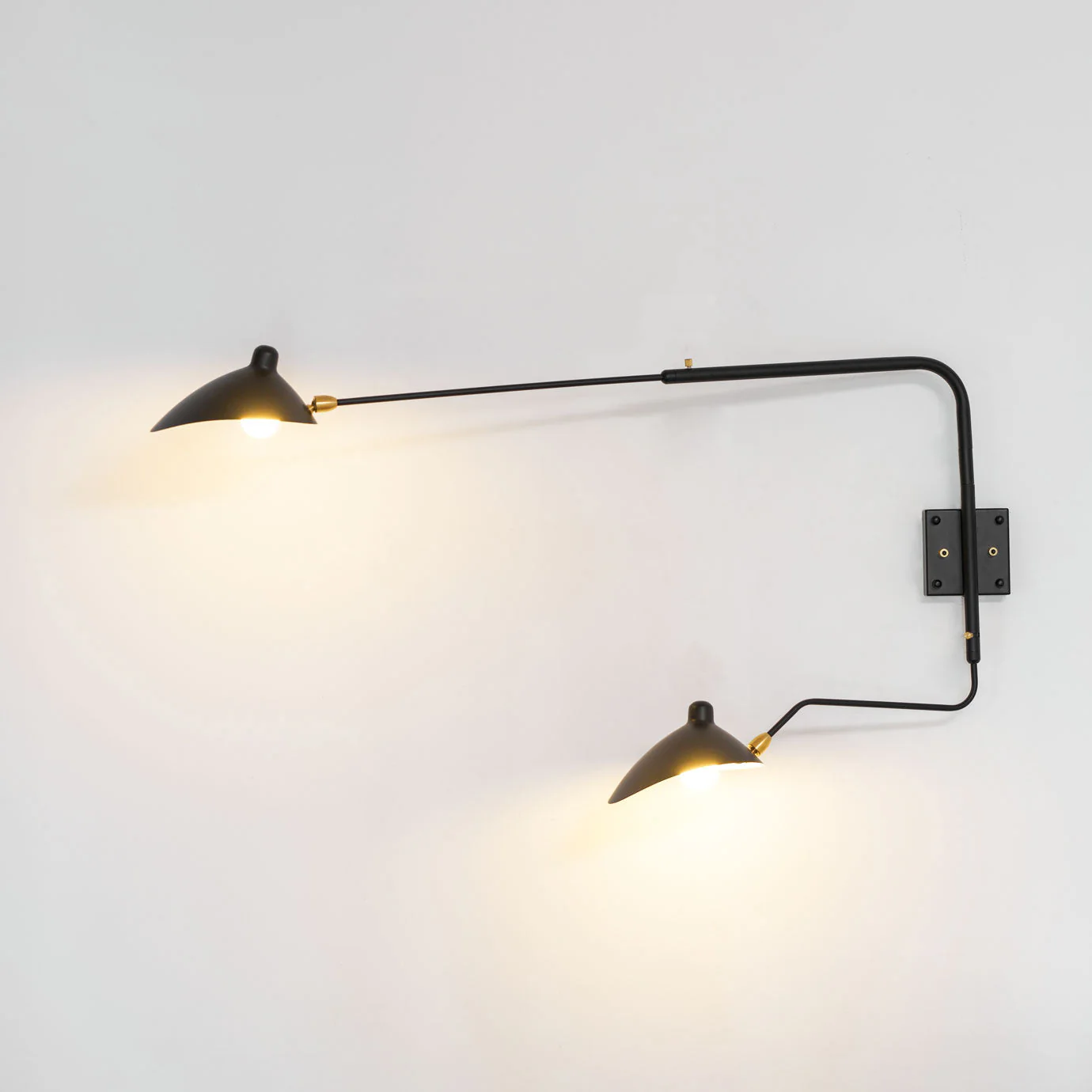 Serge Industrial Wall Light - Image 24