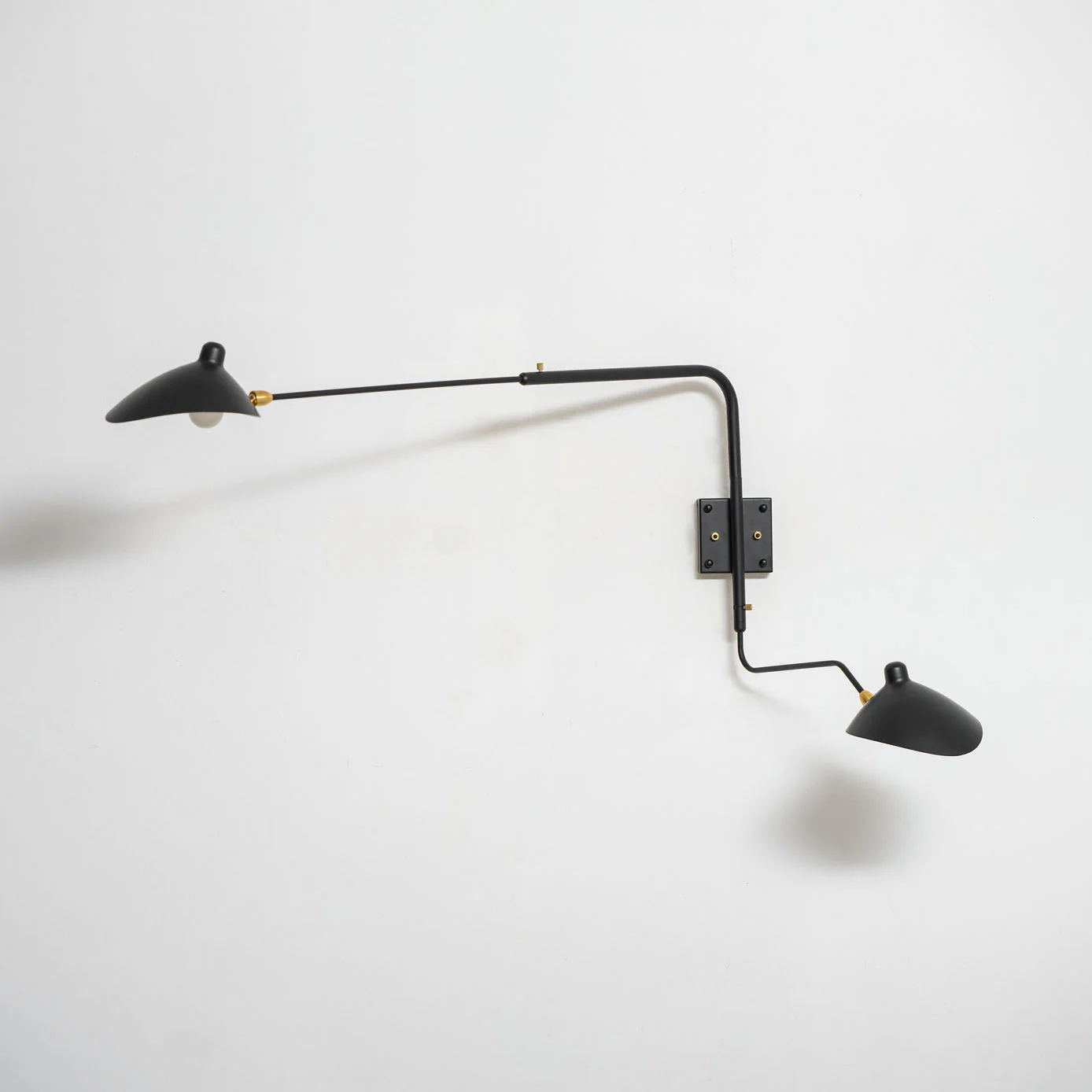 Serge Industrial Wall Light - Image 27