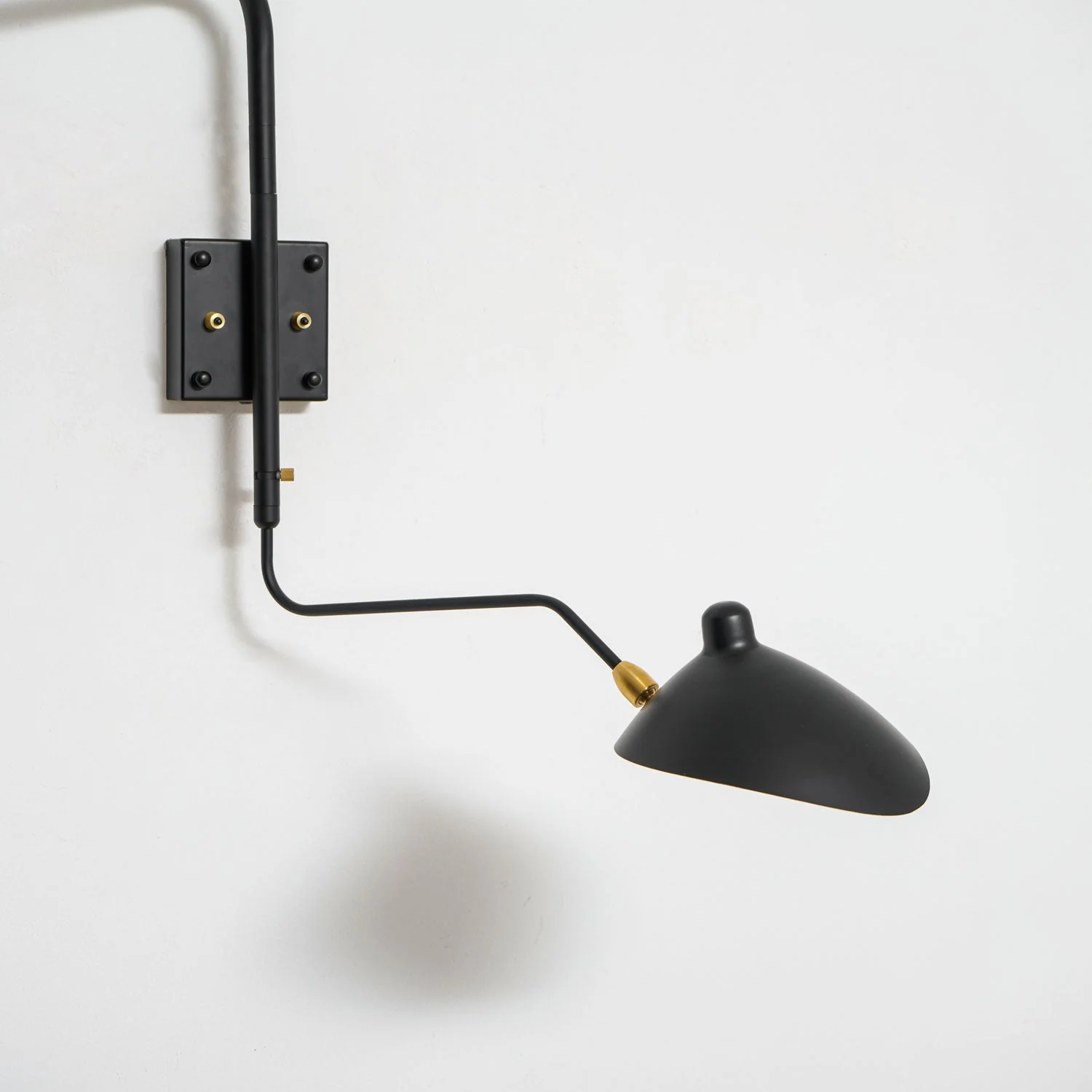 Serge Industrial Wall Light - Image 28