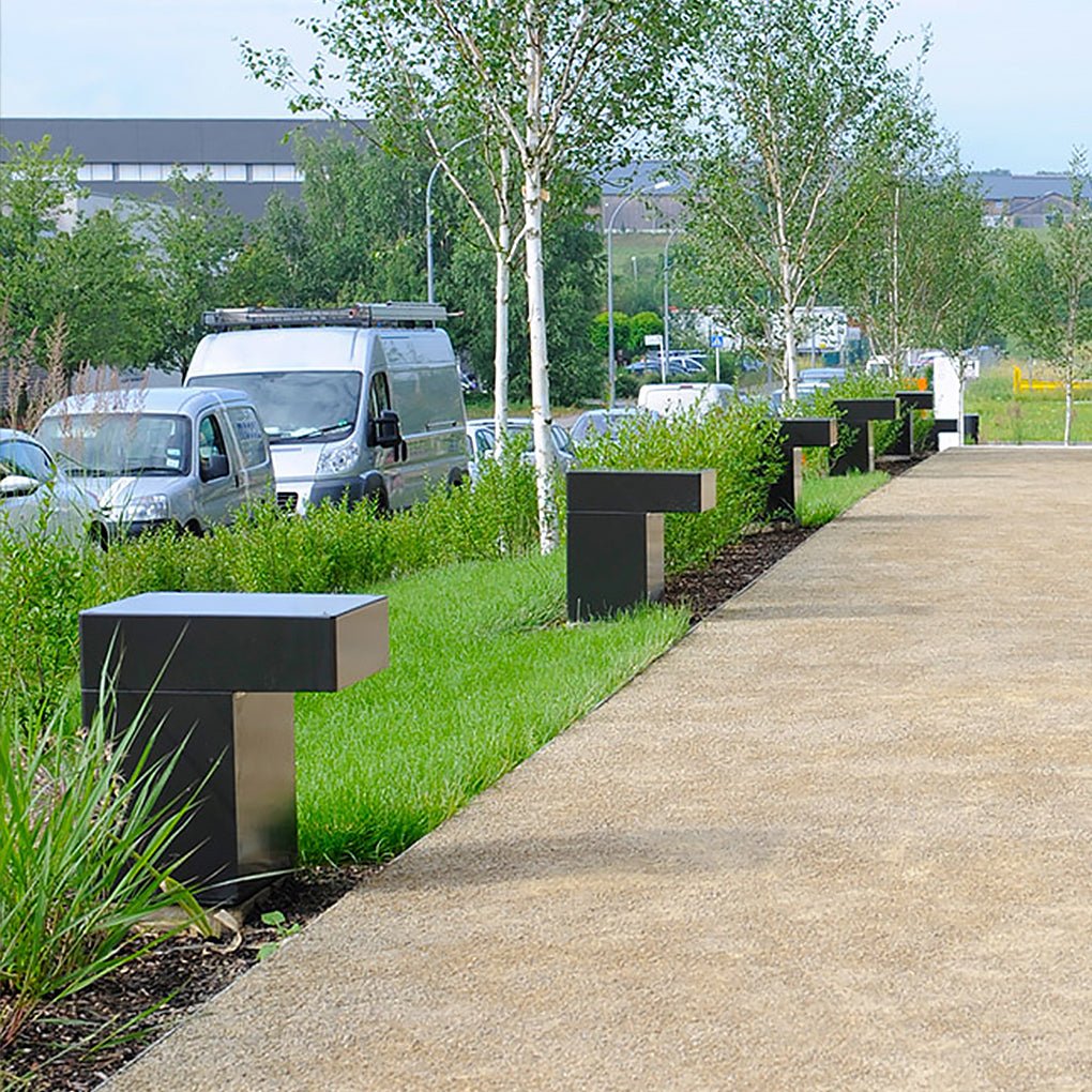 Servant Eco-Friendly Modern Minimalist PC Outdoor Path Lamp - Image 4