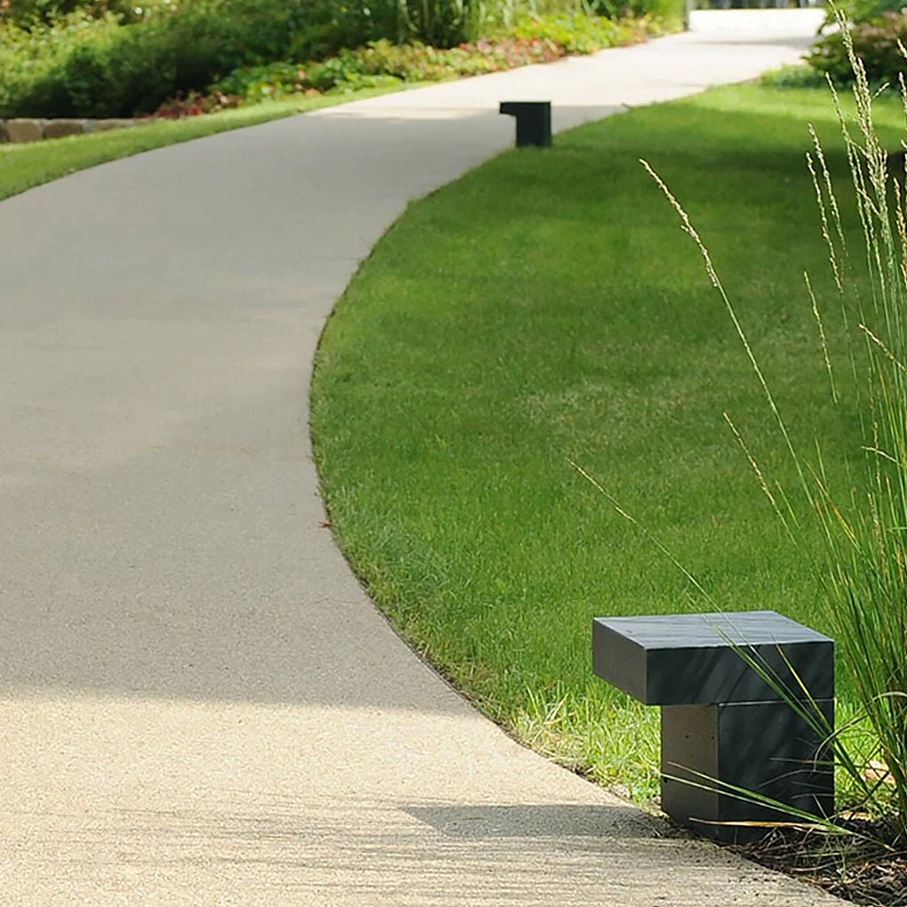 Servant Eco-Friendly Modern Minimalist PC Outdoor Path Lamp - Image 5