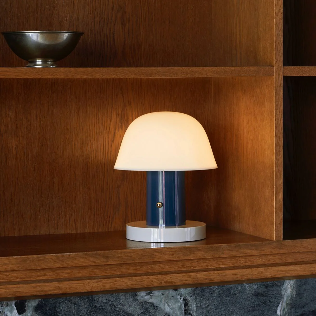 Setago Modern Polymer Table Lamp - Image 8