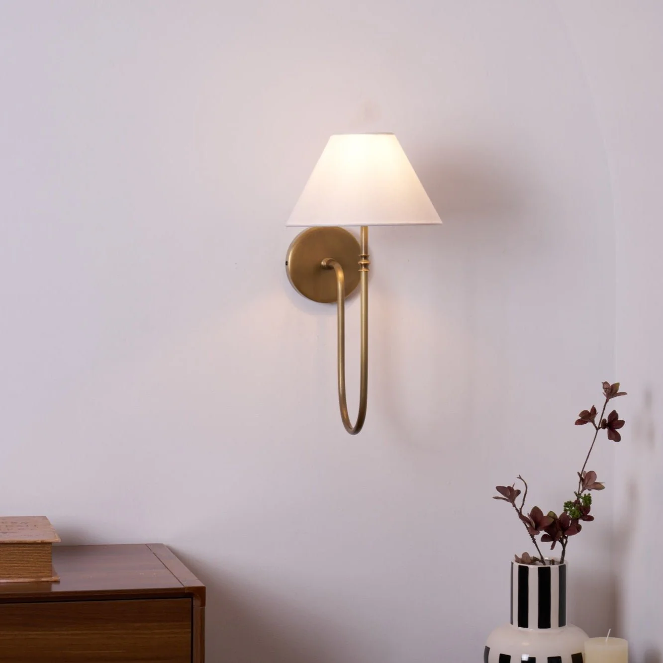 Silvery Vintage Industrial Fabric Wall Light - Image 12